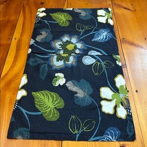 CRATE & BARREL *King* Sham Augustine Navy Floral Printed